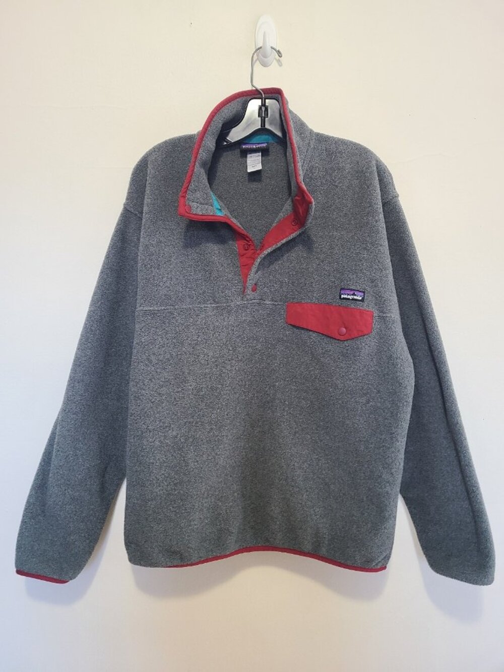 Patagonia Mens Synchilla Snap-T Fleece Sweatshirt Pullover Gray Red Pocket M